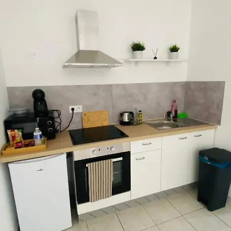 Hyper-centre, A 5 Min A Pieds De La Gare Apartment Longwy